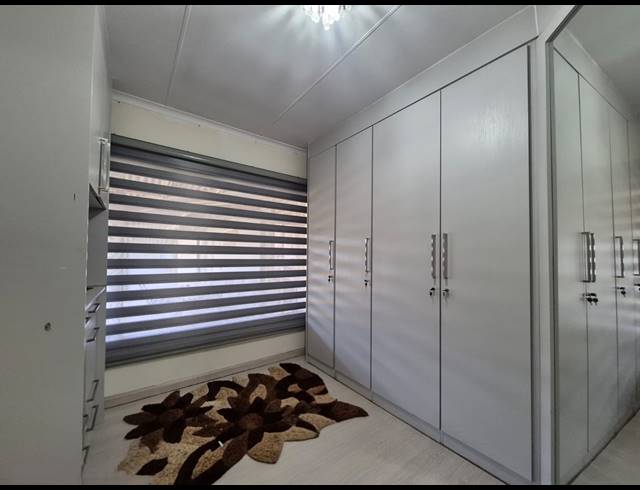 5 BEDROOM HOUSE FOR SALE IN ARCON PARK